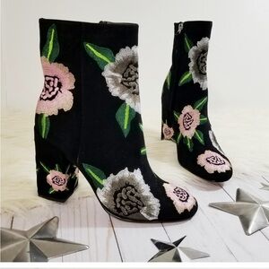 Rebecca Minkoff Bryce floral ankle boots black s 7
